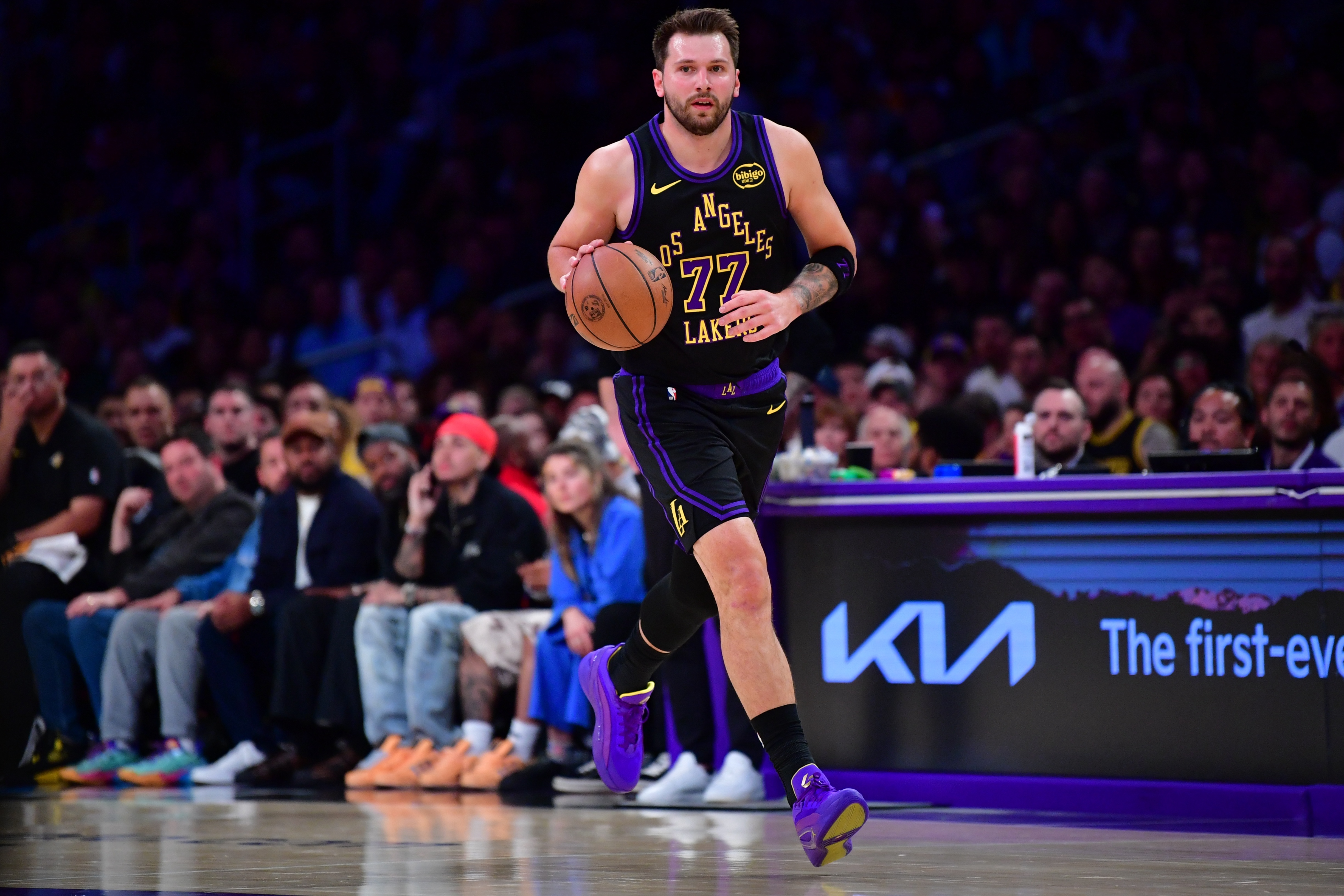 华体会官方-单场50+战绩：东契奇8胜0负 詹姆斯12胜2负 库里10胜5负 KD5胜4负